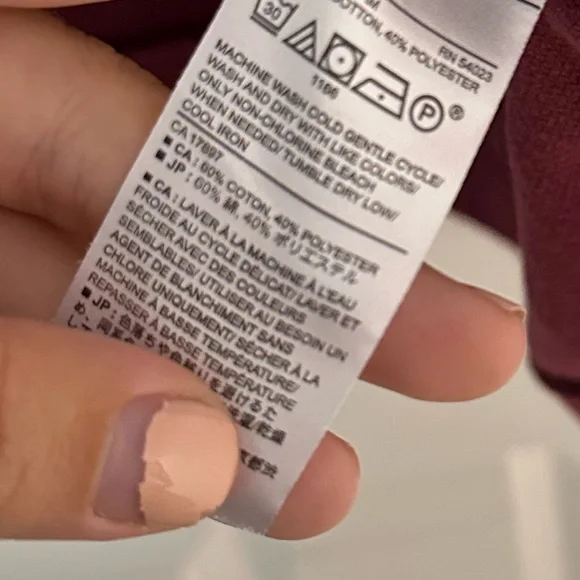 Banana Republic Eco Pullover - Picture 3 of 4